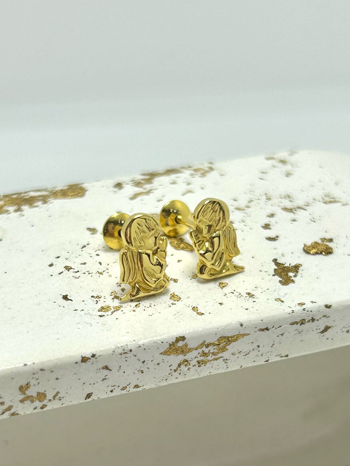 Aretes angel