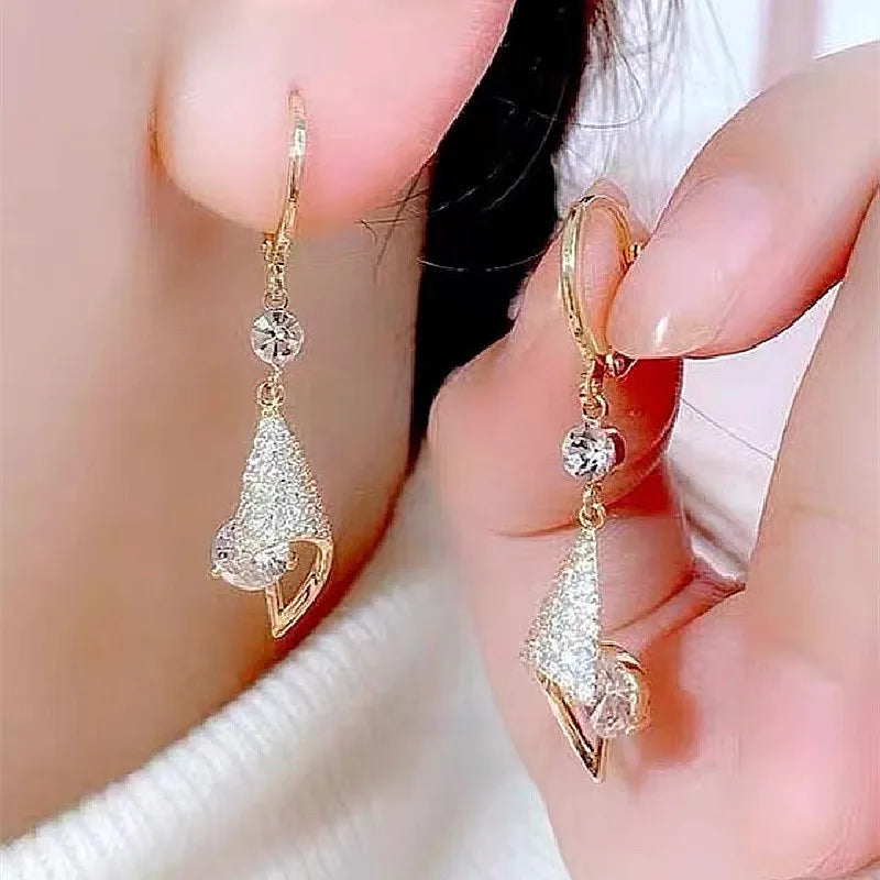 Aretes Elegantes color Dorado